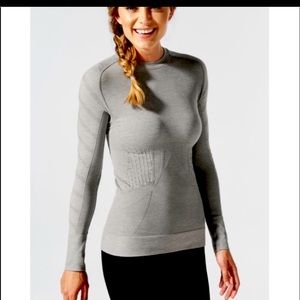 BLANQI contour stretch base layer long sleeved ski athletic light gray top XL